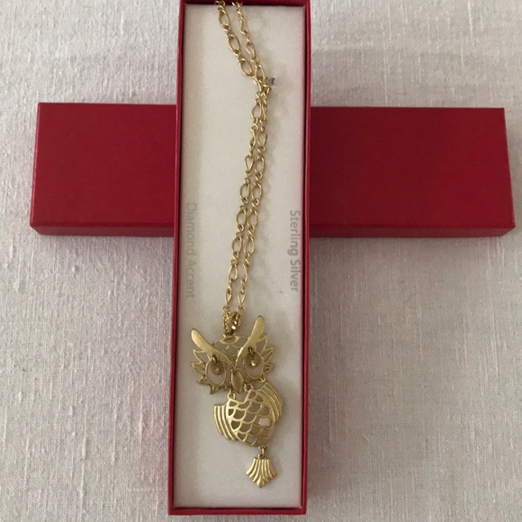 Vintage AVON Retro Gold Tone Silver Owl Pendant - Picture 2 of 4
